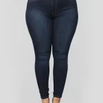 Plus Size High Rise Button Fly Skinny Jeans